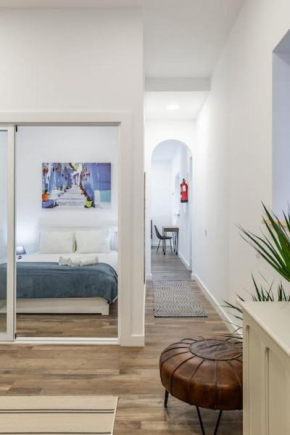 Bright apartment with garden
